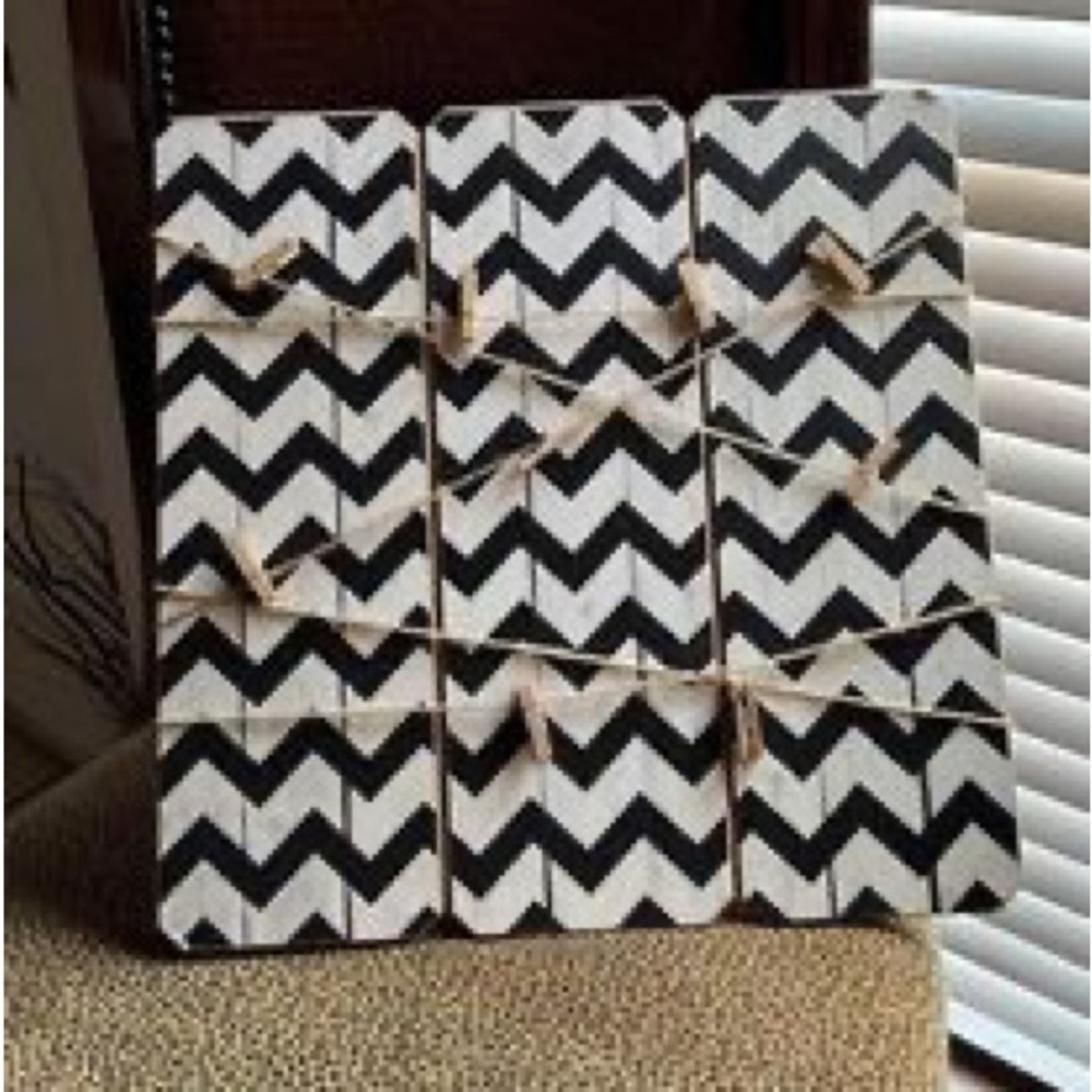 Fun to display pictures perfect for any girls room
